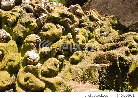 苔石佛(Goa Gajah Ruins,巴厘島/印度尼西亞) 苔石佛(Goa Gajah Ruins,巴厘島/印度尼西亞) 94596661