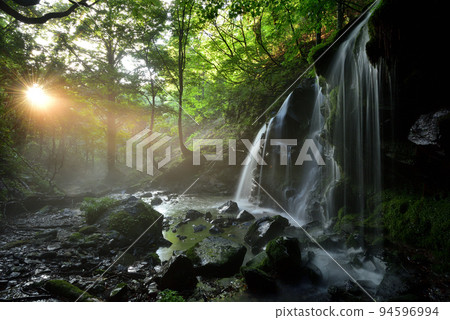 Monkey Bottle Falls Monkey Bottle Falls 94596994
