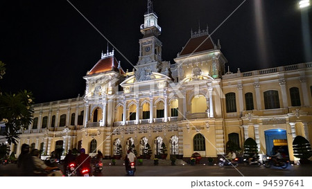 Don't miss it! Sightseeing spots in Ho Chi Minh City, Vietnam: Vietnamese cuisine, pink churches, bizarre heritage sites, night views Don't miss it! Sightseeing spots in Ho Chi Minh City, Vietnam: Vietnamese cuisine, pink churches, bizarre heritage sites, night views 94597641