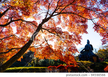 Autumn on Mount Genji 94598566