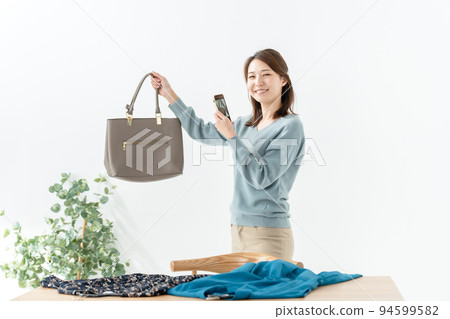 用過的舊衣服再利用智能手機女性 94599582