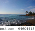 Hayama sea on a sunny day 94604418