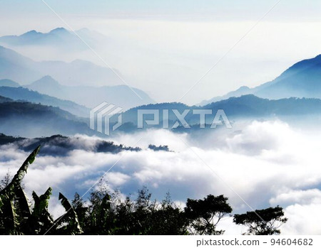 阿里山、新中浩郎 阿里山、新中浩郎 94604682