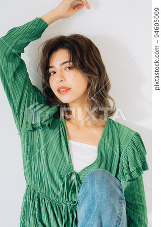 Hair style beauty fashion 94605009