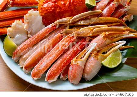Snow crab crab sashimi 94607106
