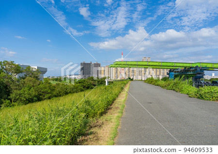 大阪府新名神高速公路淀川東高架橋建設 大阪府新名神高速公路淀川東高架橋建設 94609533