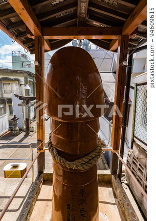 A shrine with a phallus Iki 94609615
