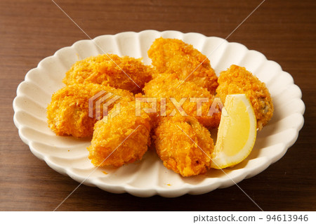 Deep fried oysters  94613946