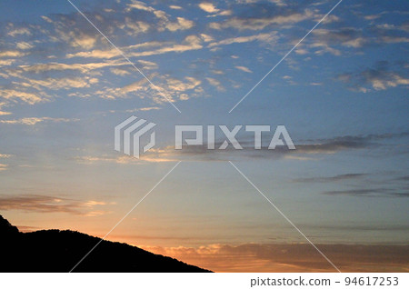 Sky at dusk Sky at dusk 94617253