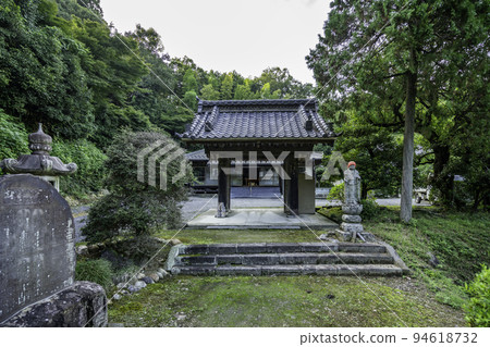 岩堂觀音 正法寺 三門 埼玉縣東松山市 94618732