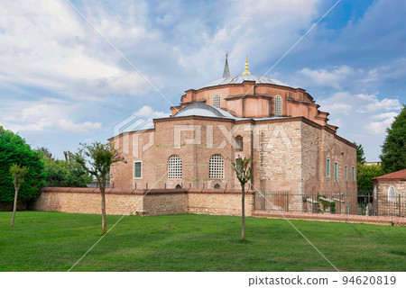 Little Hagia Sophia Mosque, or Kucuk Ayasofya Camii, formerly the Church of Saints Sergius and Bacchus, Istanbul, Turkey Little Hagia Sophia Mosque, or Kucuk Ayasofya Camii, formerly the Church of Saints Sergius and Bacchus, Istanbul, Turkey 94620819