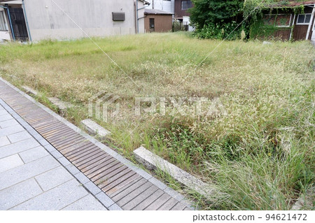 Vacant land 94621472