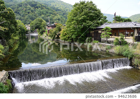 Arashiyama The weir seen from Nakanoshima Bridge 94623686