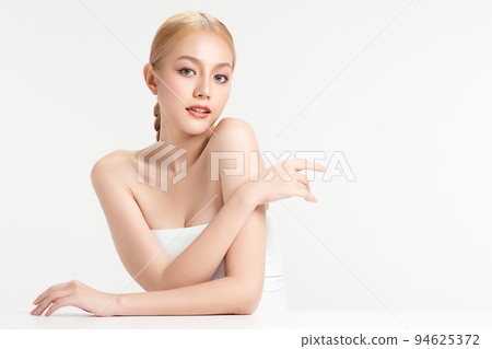 Beautiful young asian woman with clean fresh - Stock Photo [94625372] -  PIXTA