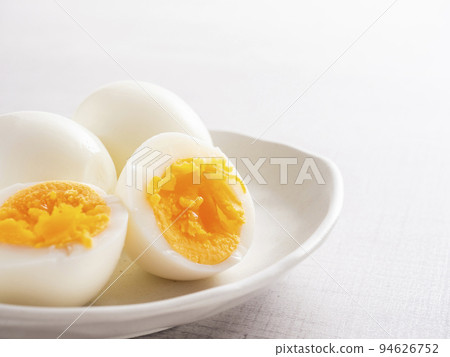 一個煮雞蛋 一個煮雞蛋 94626752