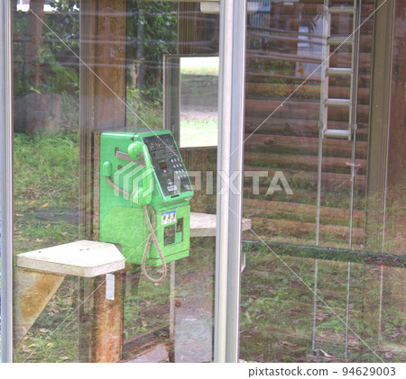 old phone booth old phone booth 94629003