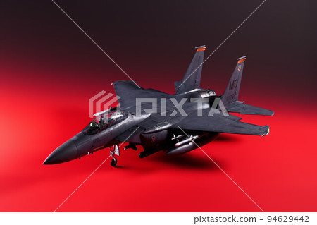 Plastic Model 1/32scale McDonnell Douglas F-15E Strike Eagle Red Back 94629442