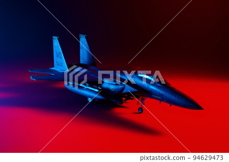 塑料模型 1/32 比例 McDonnell Douglas F-15E Strike Eagle Red Back 94629473
