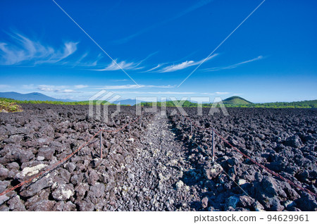 Baked running lava flow Baked running lava flow 94629961