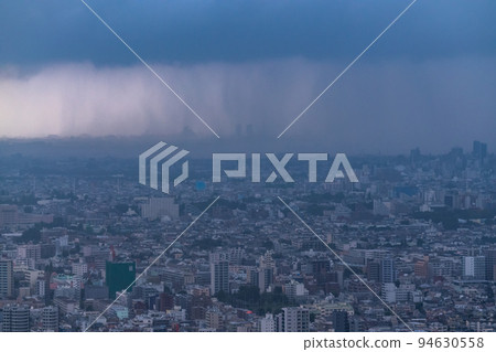 “東京”游擊隊大雨逼近，氣氛不穩定 94630558