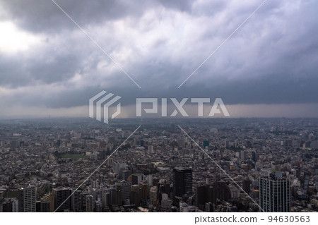 "Tokyo" Guerrilla heavy rain approaching in front of you, unstable atmosphere 94630563
