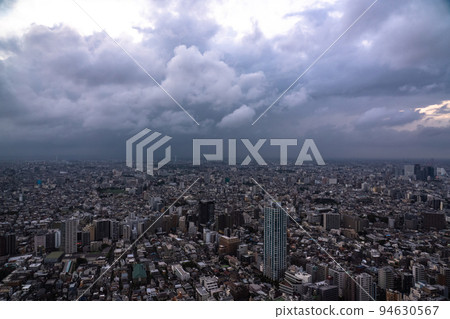 "Tokyo" Guerrilla heavy rain approaching in front of you, unstable atmosphere "Tokyo" Guerrilla heavy rain approaching in front of you, unstable atmosphere 94630567