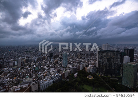 "Tokyo" Guerrilla heavy rain approaching in front of you, unstable atmosphere 94630584