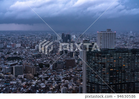 "Tokyo" Guerrilla heavy rain approaching in front of you, unstable atmosphere "Tokyo" Guerrilla heavy rain approaching in front of you, unstable atmosphere 94630586