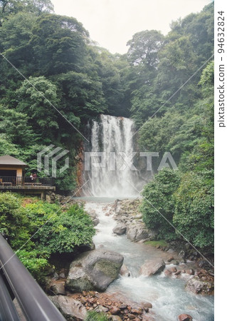 Kagoshima's famous explosion and water splash #1 Kagoshima's famous explosion and water splash #1 94632824