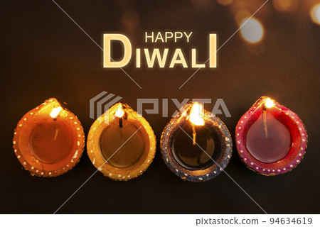 Diya oil lamps for the Diwali festival 94634619
