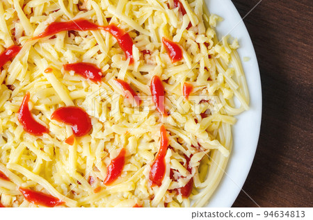 plate with spaghetti plate with spaghetti 94634813