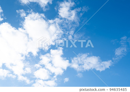 藍天和雲彩 藍天和雲彩 94635485