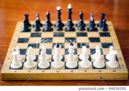 chess figures 94636500