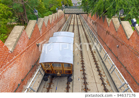 Funicular Buda Castle 94637176