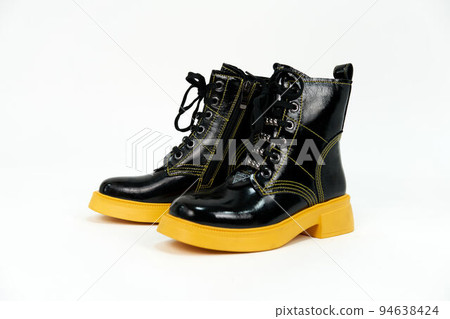 boots isolated on white background 94638424