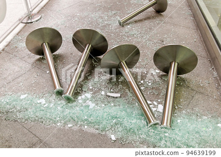 Crashed glass Crashed glass 94639199