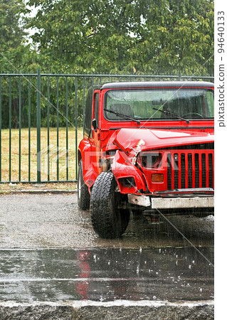 Red crash Red crash 94640133