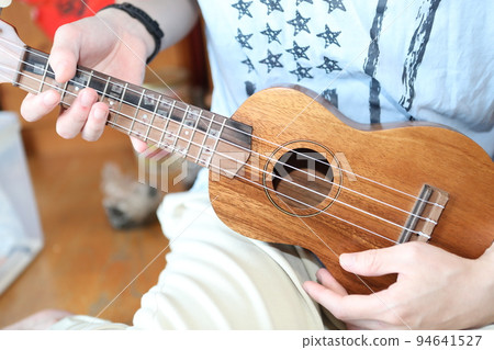 Ukulele Ukulele 94641527