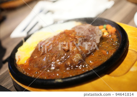 台式牛排 94641814