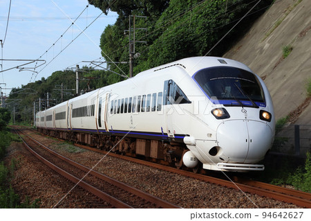 特急龜目:885系列車(博多⇔長崎) 特急龜目:885系列車(博多⇔長崎) 94642627