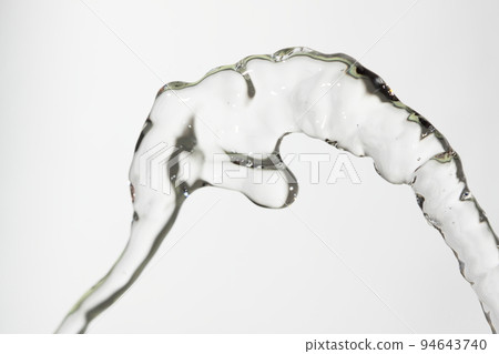 water splash 94643740