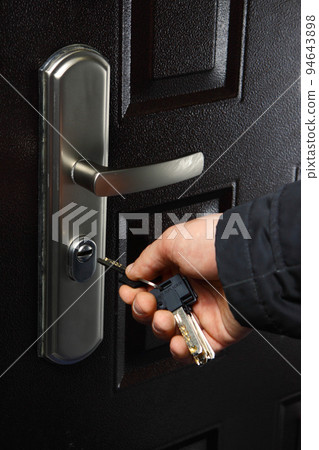 keys and door keys and door 94643898