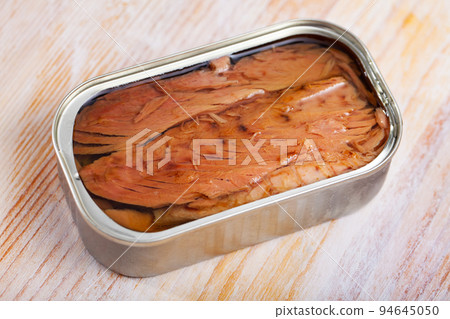 Preserved natural fillet of frigate tuna Preserved natural fillet of frigate tuna 94645050