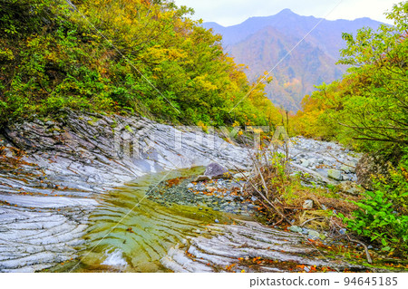 湯澤名瀧 湯澤名瀧 94645185