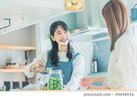 喜歡做飯的女人 喜歡做飯的女人 94646018