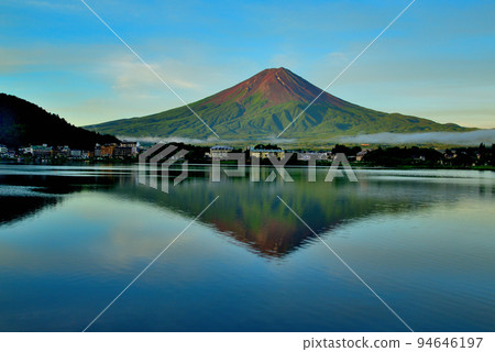 Fuji's morning glow from Lake Kawaguchi 94646197