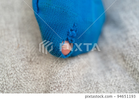 hole in sock 94651193