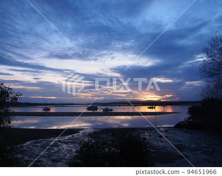Australia beautiful sunset seventeen seventy 94651966