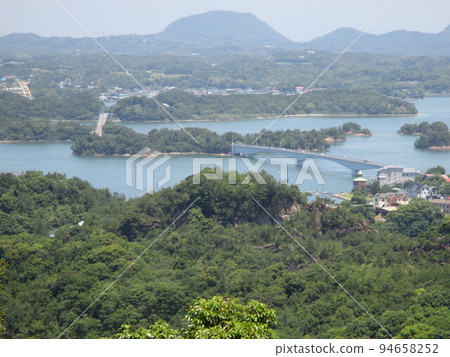 Kamiamakusa City, Kumamoto Prefecture, Amakusa's beautiful sea and island scenery Kamiamakusa City, Kumamoto Prefecture, Amakusa's beautiful sea and island scenery 94658252