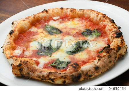 Freshly Baked Pizza Margherita Italian 94659464